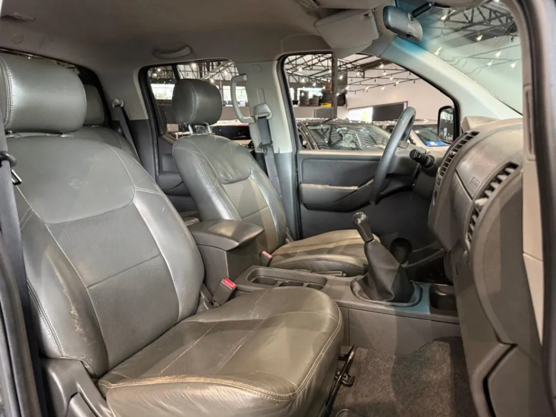 NISSAN FRONTIER SE/SE STRIK CD 4X4 2.5 TB DIES. 2011 - foto 6