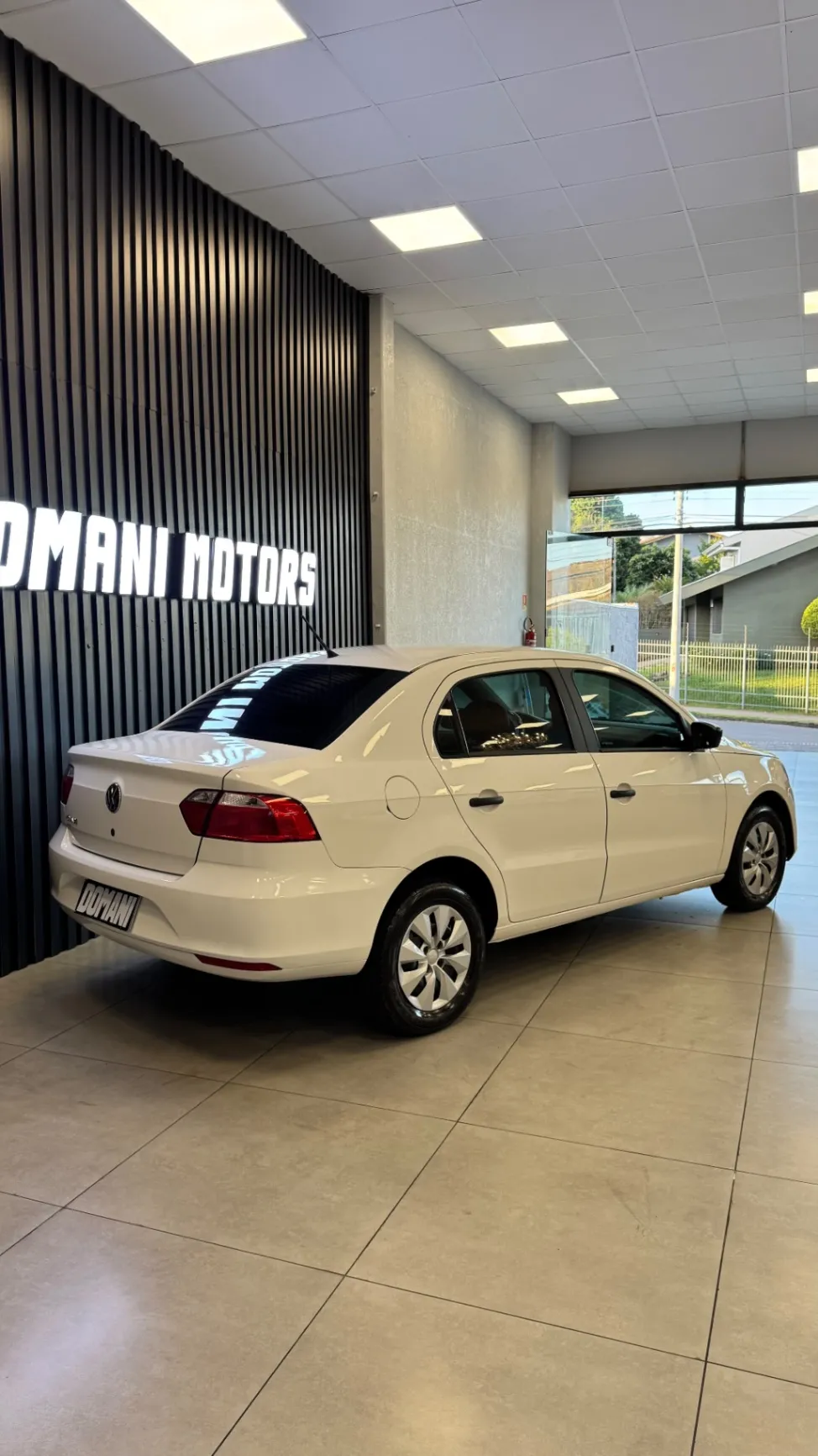 VOLKSWAGEN VOYAGE TRENDLINE 1.0 T.FLEX 8V 4P 2014 - foto 4