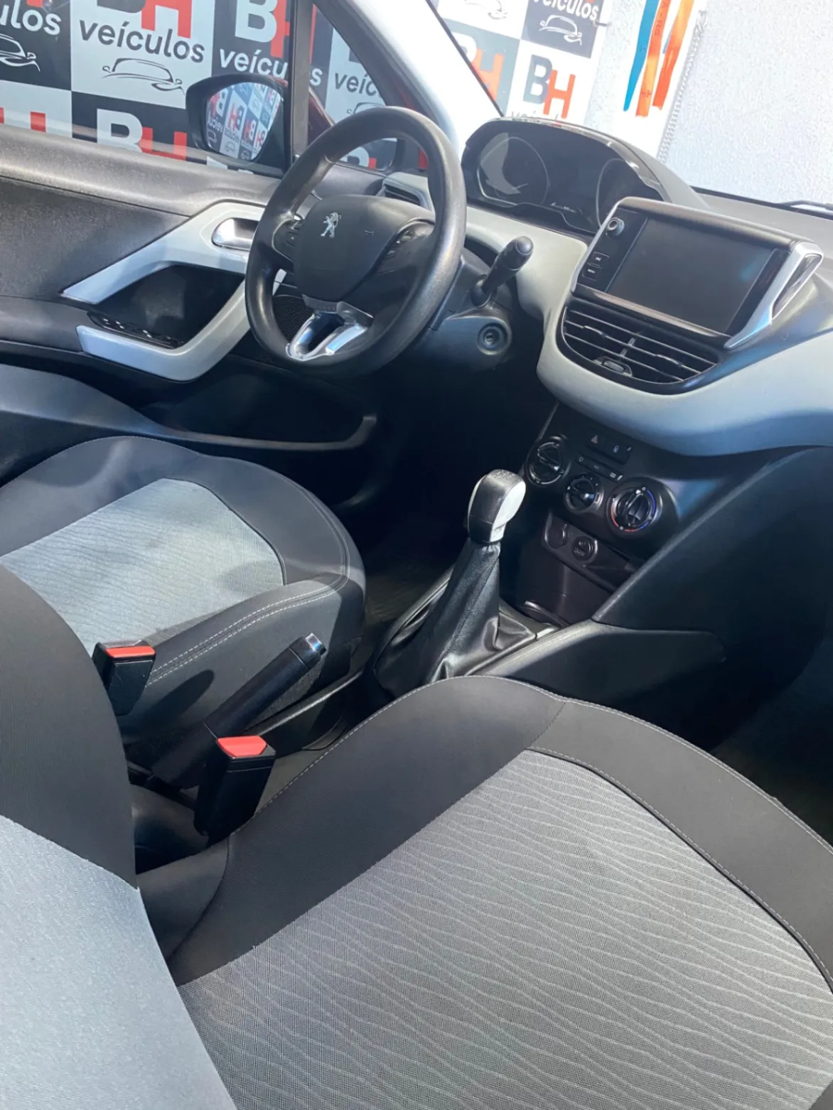 PEUGEOT 208 ACTIVE/ACTIVE PACK 1.5 FLEX 8V 5P 2015 - foto 10