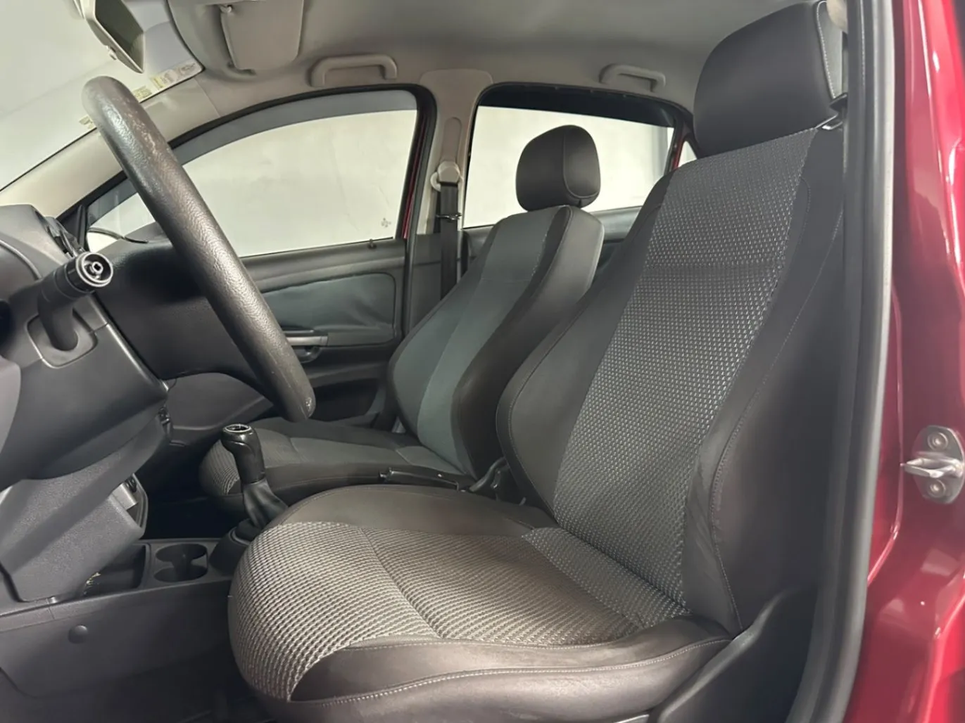 VOLKSWAGEN GOL (NOVO) 1.6 POWER/HIGHI T.FLEX 8V 4P 2011 - foto 6