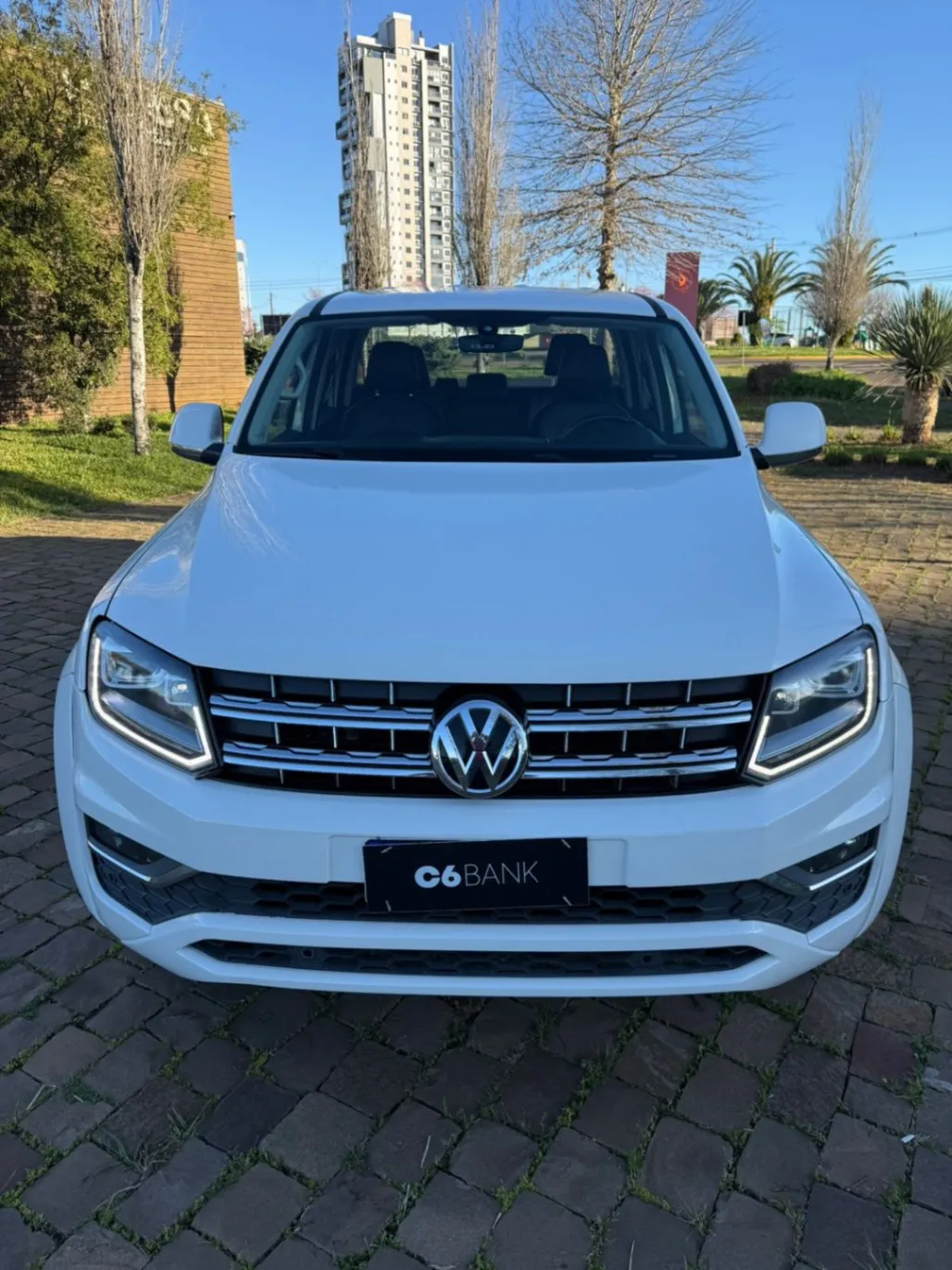 VOLKSWAGEN AMAROK 3.0 V6 TDI DIESEL HIGHLINE CD 4MOTION AUTOMÁTICO 2017 - foto 2
