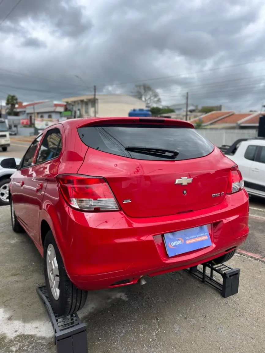 CHEVROLET ONIX HATCH LT 1.0 8V FLEXPOWER 5P MEC. 2015 - foto 5