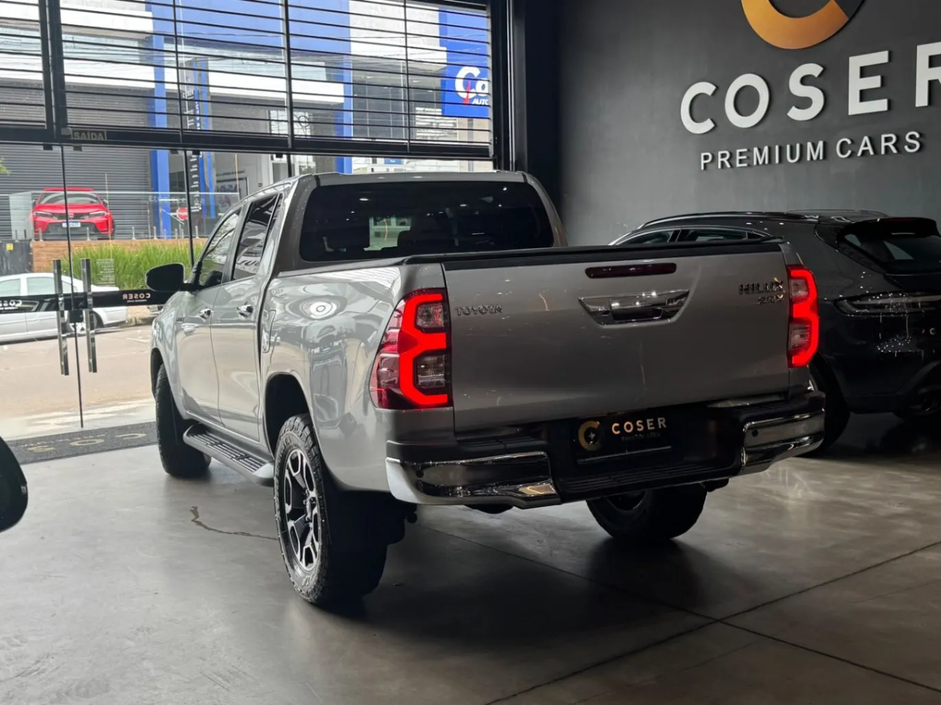TOYOTA HILUX 2.8 D-4D TURBO DIESEL CD SRX 4X4 AUTOMÁTICO 2021 - foto 3