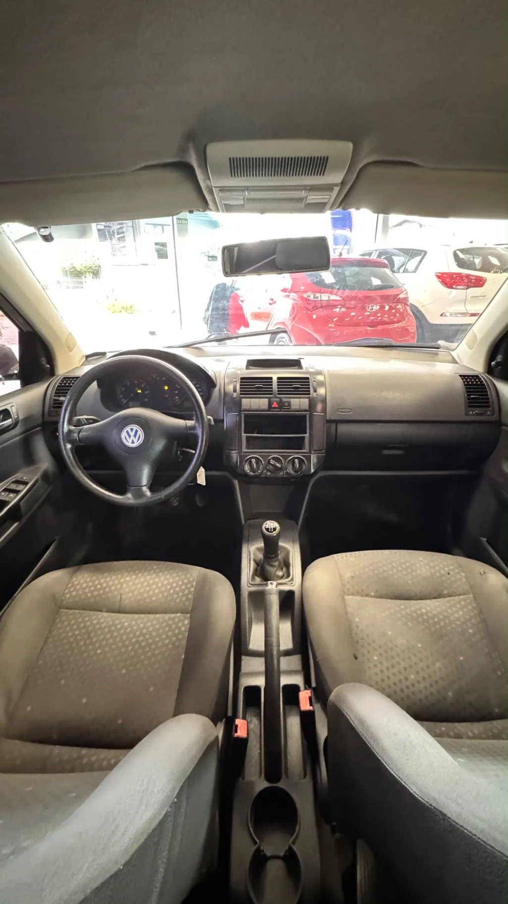 VOLKSWAGEN POLO 1.6 MI/ S.OURO 1.6MI 101CV 8V 5P 2002 - foto 9