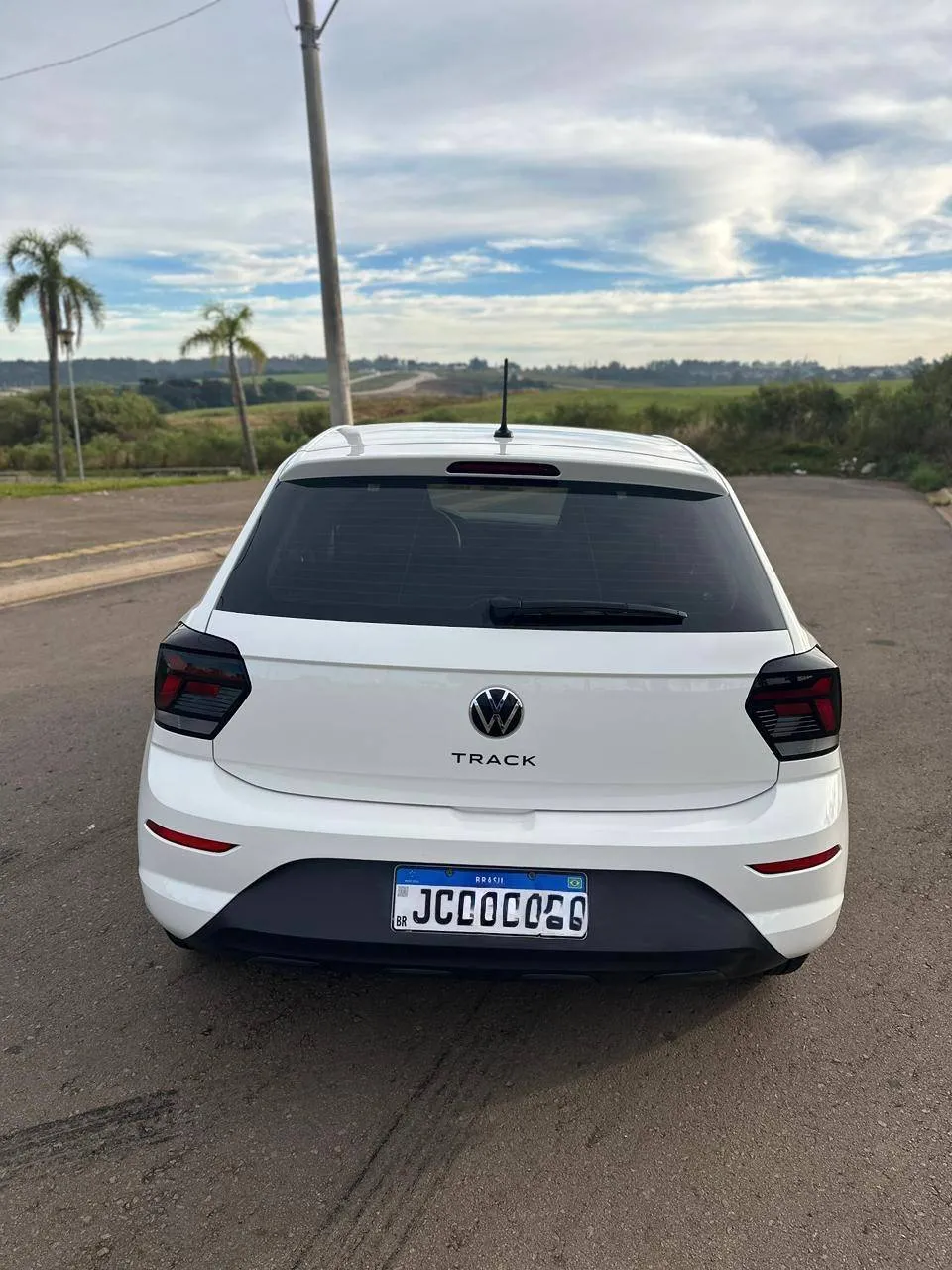 VOLKSWAGEN POLO TRACK 1.0 FLEX 12V 5P 2024 - foto 6