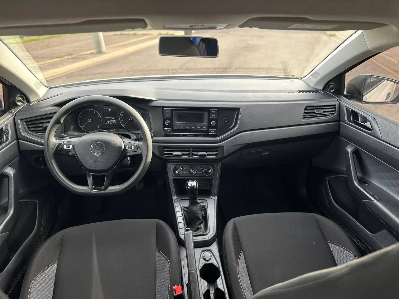 VOLKSWAGEN POLO TRACK 1.0 FLEX 12V 5P 2024 - foto 9