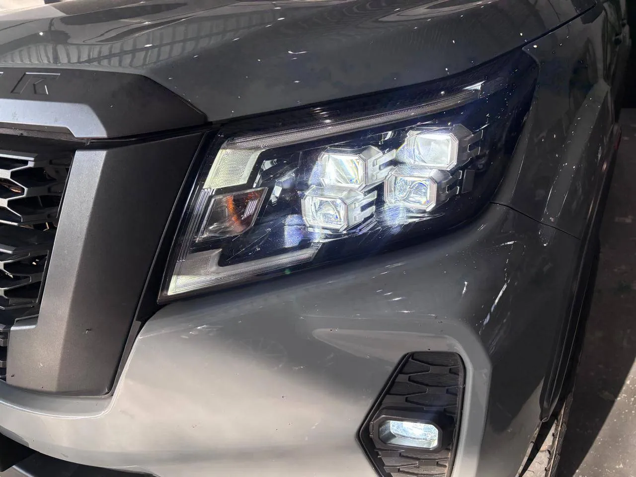 NISSAN FRONTIER PRO4X CD 4X4 2.3 BI-TB DIE. AUT 2022 - foto 4