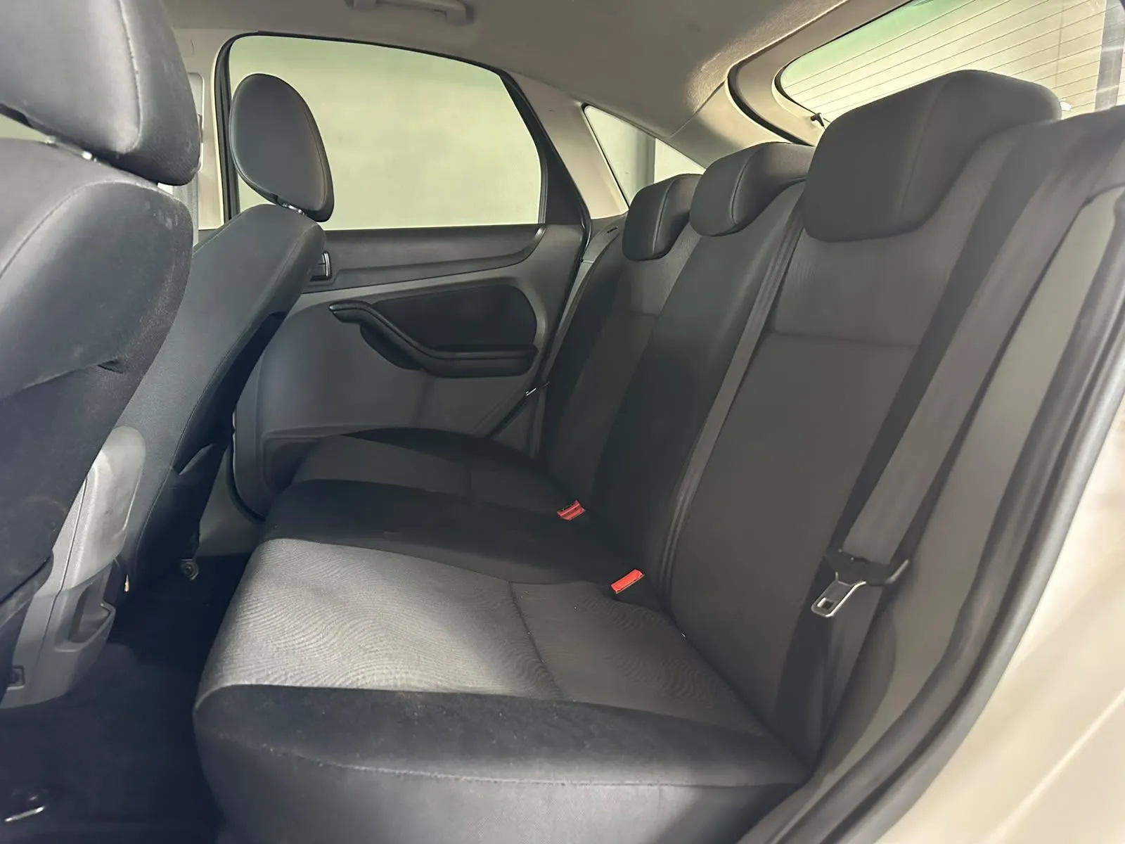 FORD FOCUS 1.6 S/SE/SE PLUS FLEX 8V/16V 5P 2010 - foto 7