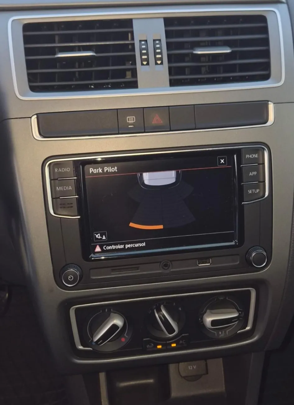 VOLKSWAGEN FOX CONNECT 1.6 FLEX 8V 5P 2017 - foto 7