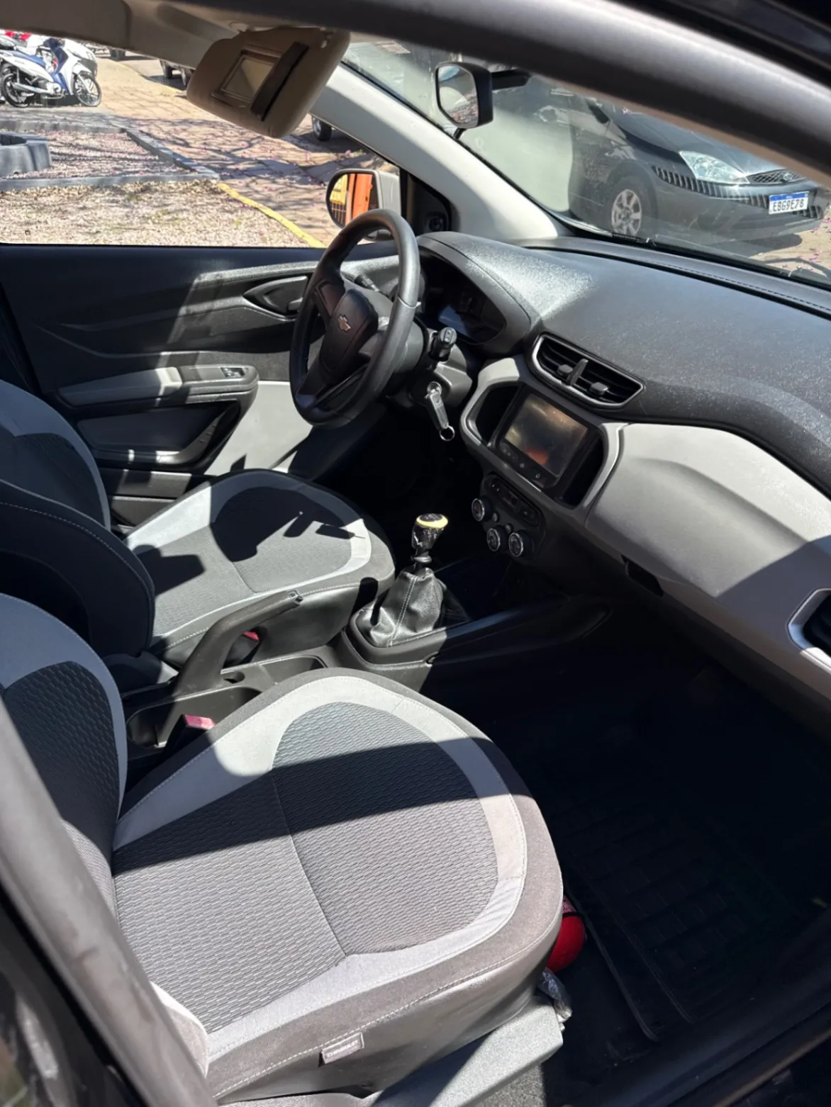 CHEVROLET ONIX HATCH LT 1.0 8V FLEXPOWER 5P MEC. 2014 - foto 6