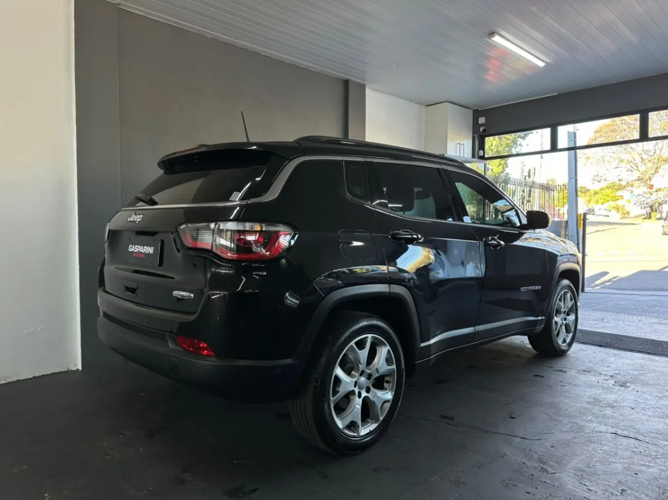 JEEP COMPASS LONGITUDE 2.0 4X2 FLEX 16V AUT. 2020 - foto 4