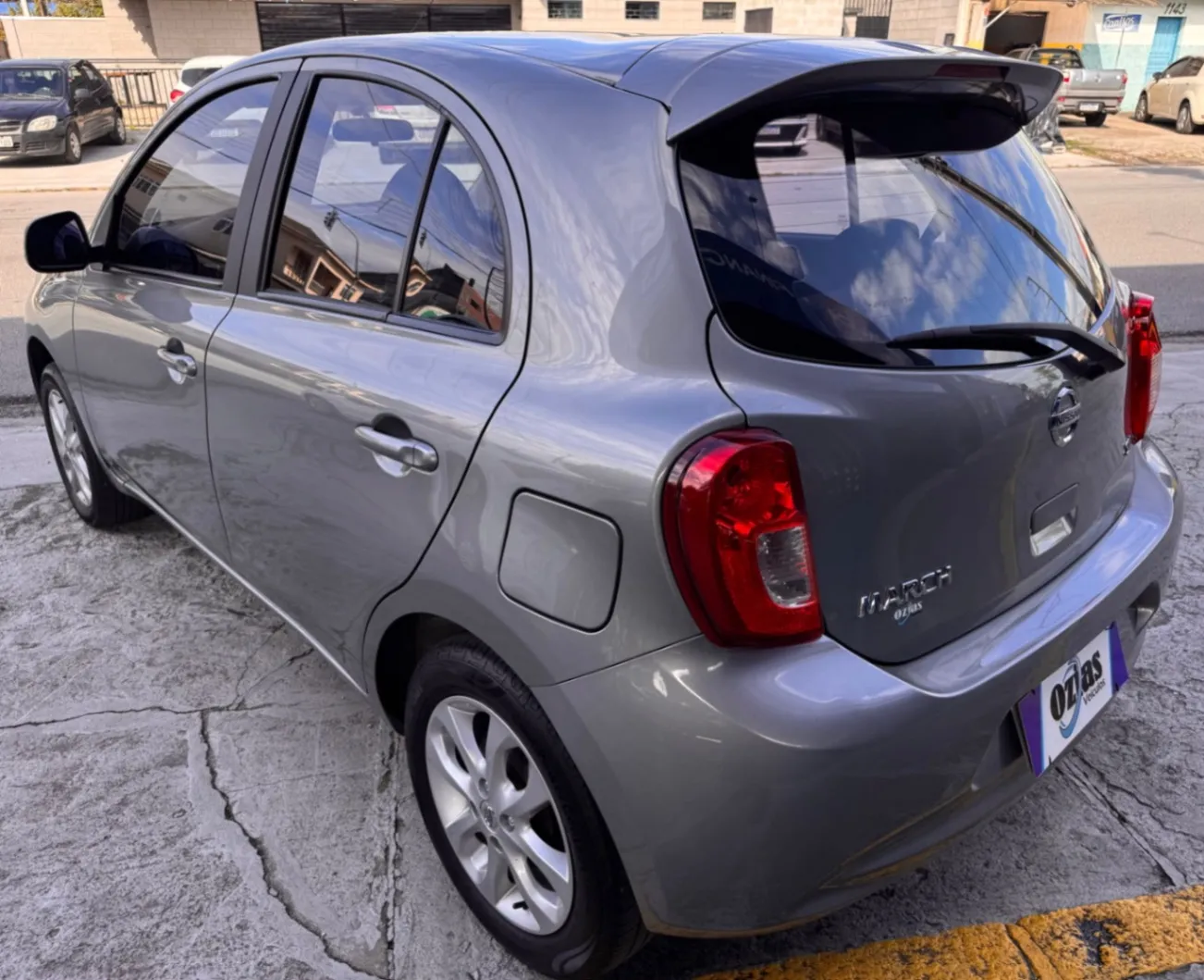 NISSAN MARCH SV 1.0 12V FLEX 5P 2018 - foto 4