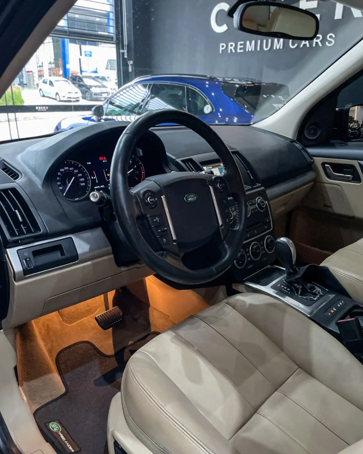 LAND ROVER FREELANDER2 SI4 SE 2.0 240CV AUT. 5P 2013 - foto 5