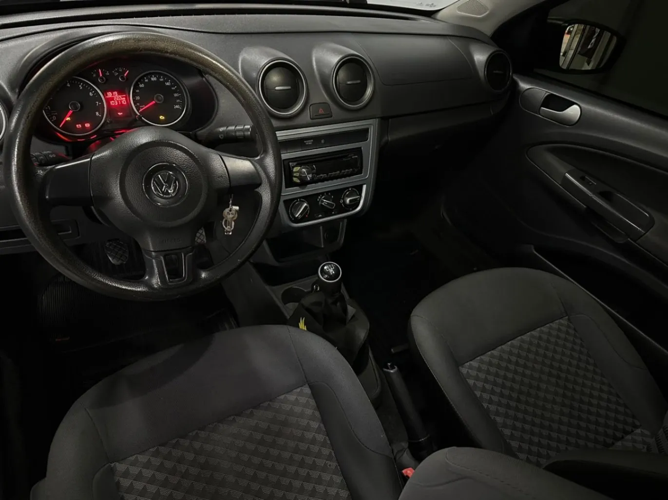 VOLKSWAGEN SAVEIRO TRENDLINE 1.6 T.FLEX 8V 2014 - foto 5