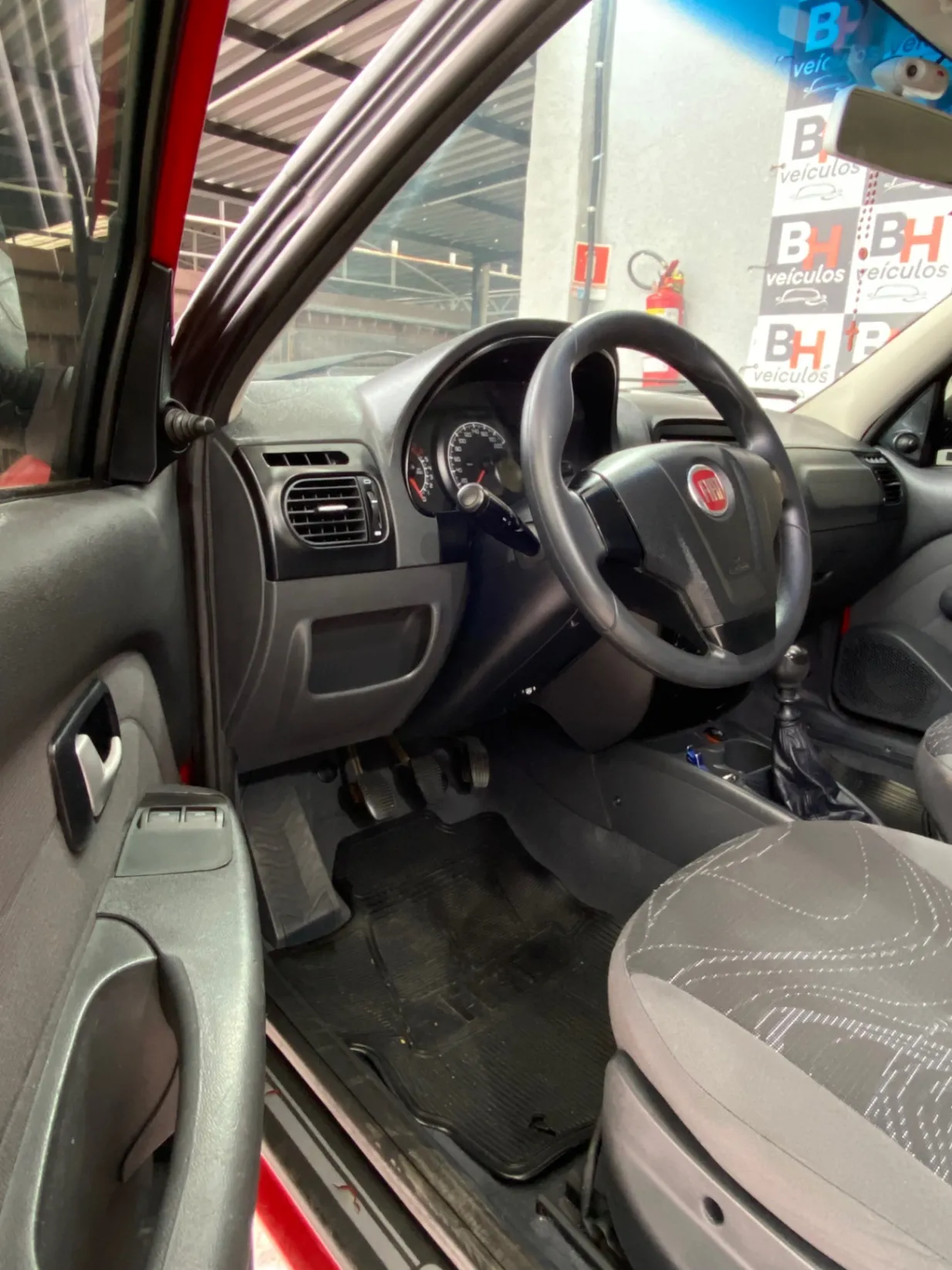 FIAT STRADA WORKING 1.4 MPI FIRE FLEX 8V CE 2014 - foto 4