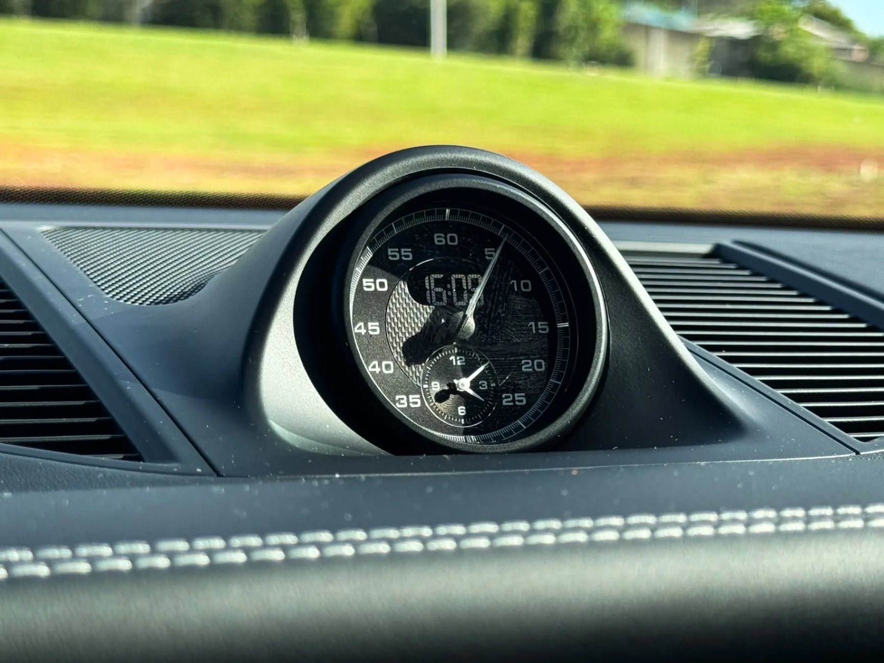 PORSCHE MACAN 2.0 TURBO 2024 - foto 10