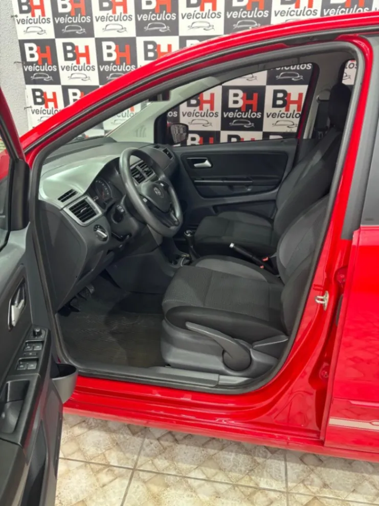 VOLKSWAGEN FOX CONNECT 1.6 FLEX 8V 5P 2018 - foto 4